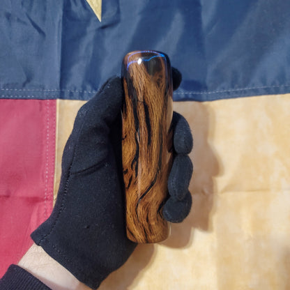 Yoru Black/Oak Shifter 2